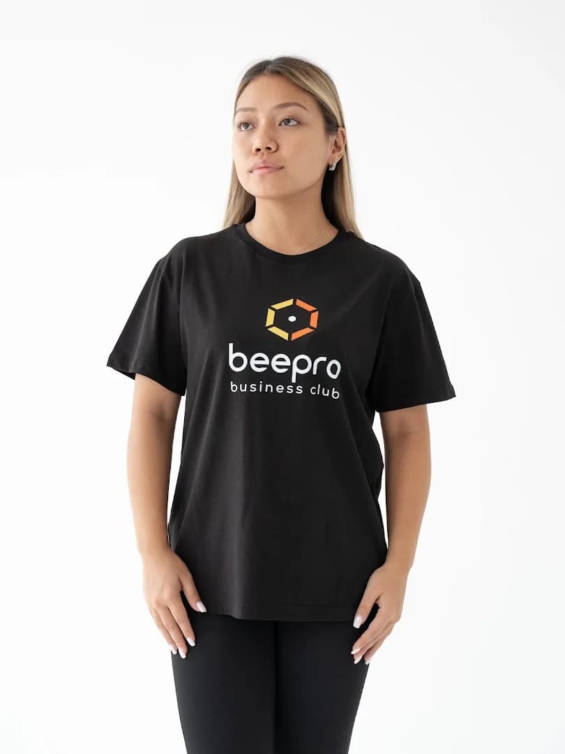 Beepro Business Club — футболки в двух цветах