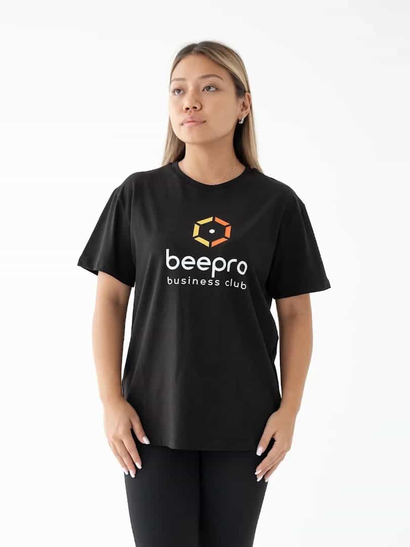 Beepro Business Club — футболки в двух цветах